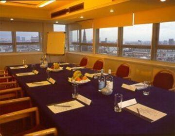 Hotel St George 3*
